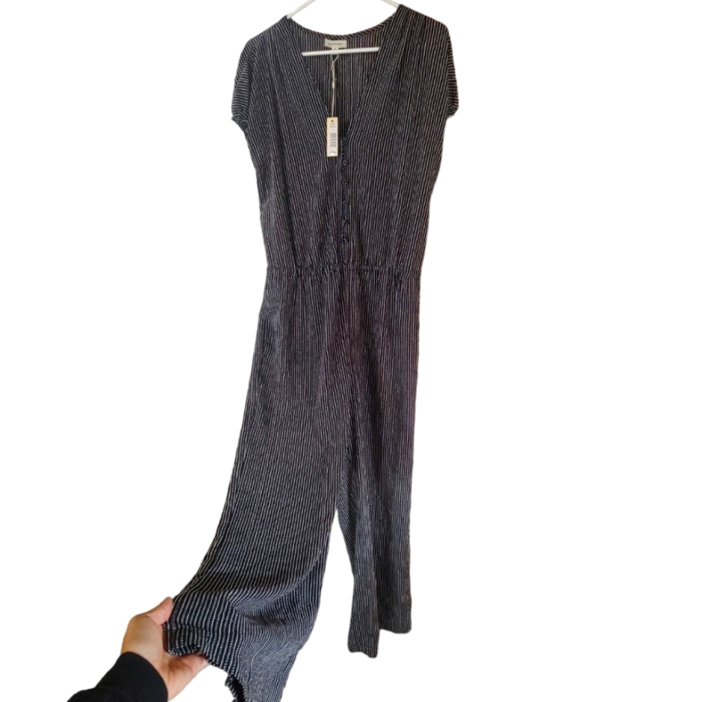 New! Max studio jumpsuit ladies size large